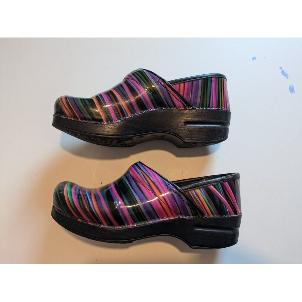 Dansko Womens EU Size 37 XP Bright Striped Rainbow Patent Clog Pink Purple Multi